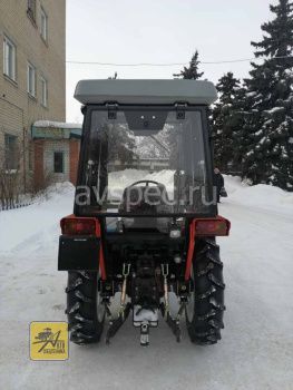 Минитрактор Уралец 254 с кабиной КПП с реверсом